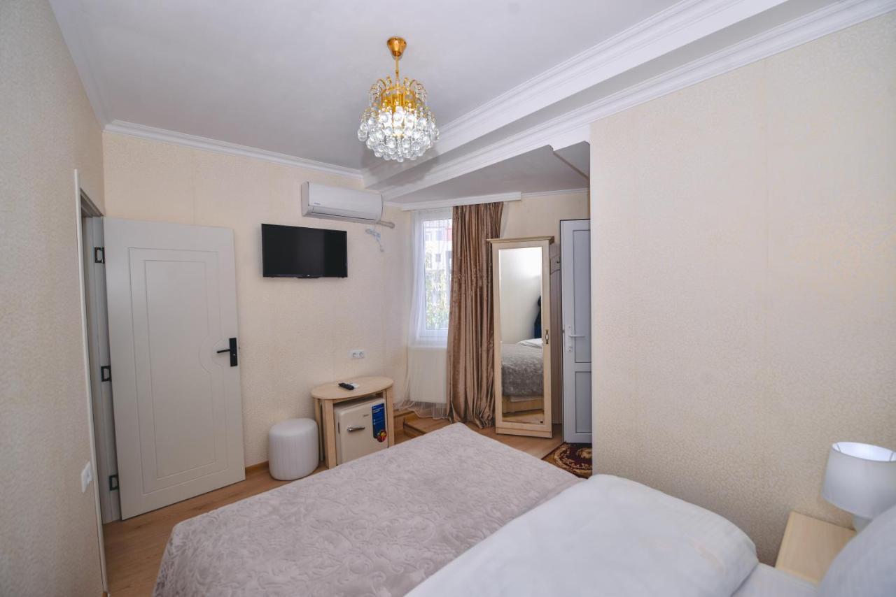 Hotel Vladi كوتايسي المظهر الخارجي الصورة